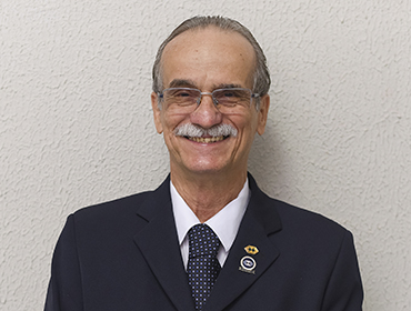 adm-roberto-feijo.jpg