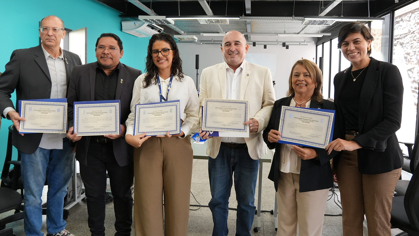 CRA-CE entrega certificados de MBA em Gestão da Inovação durante plenária em Sobral